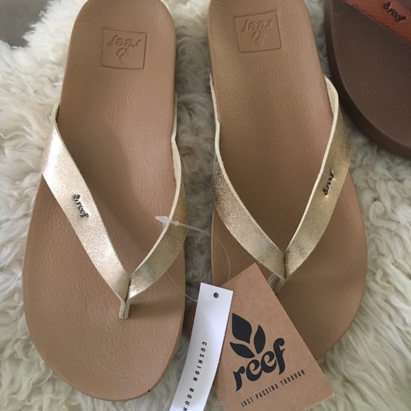 gold reef sandals